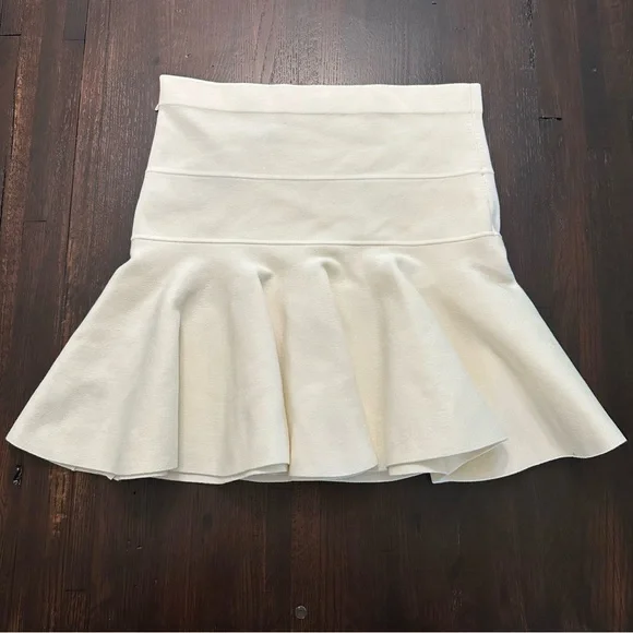 Juicy Couture Cream Mini Skirt - Picture 2 of 5
